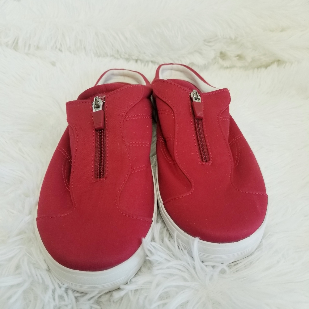 Women's Keds Red Moxie Mule Washable